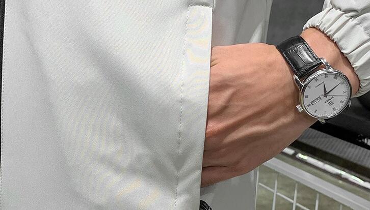 Fashionable Hooded Solid Color Jacket